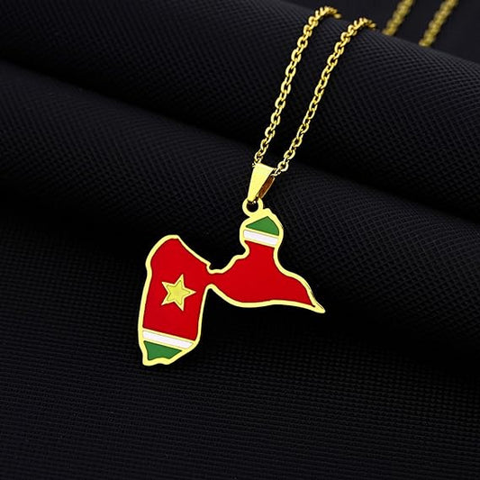 Collier avec pendentif carte Guadeloupe Or